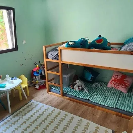 Maison Bord De Hébergement de vacances