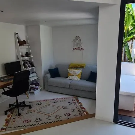 Maison Bord De * 히에레